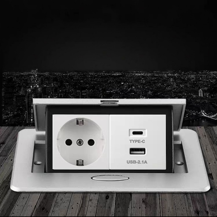 Розетка ENERGLOW by Romatti