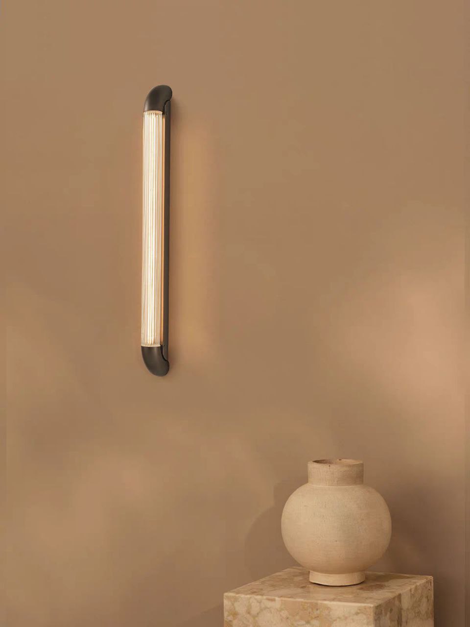 Настенный светильник (Бра) LUMIFLOW by Romatti