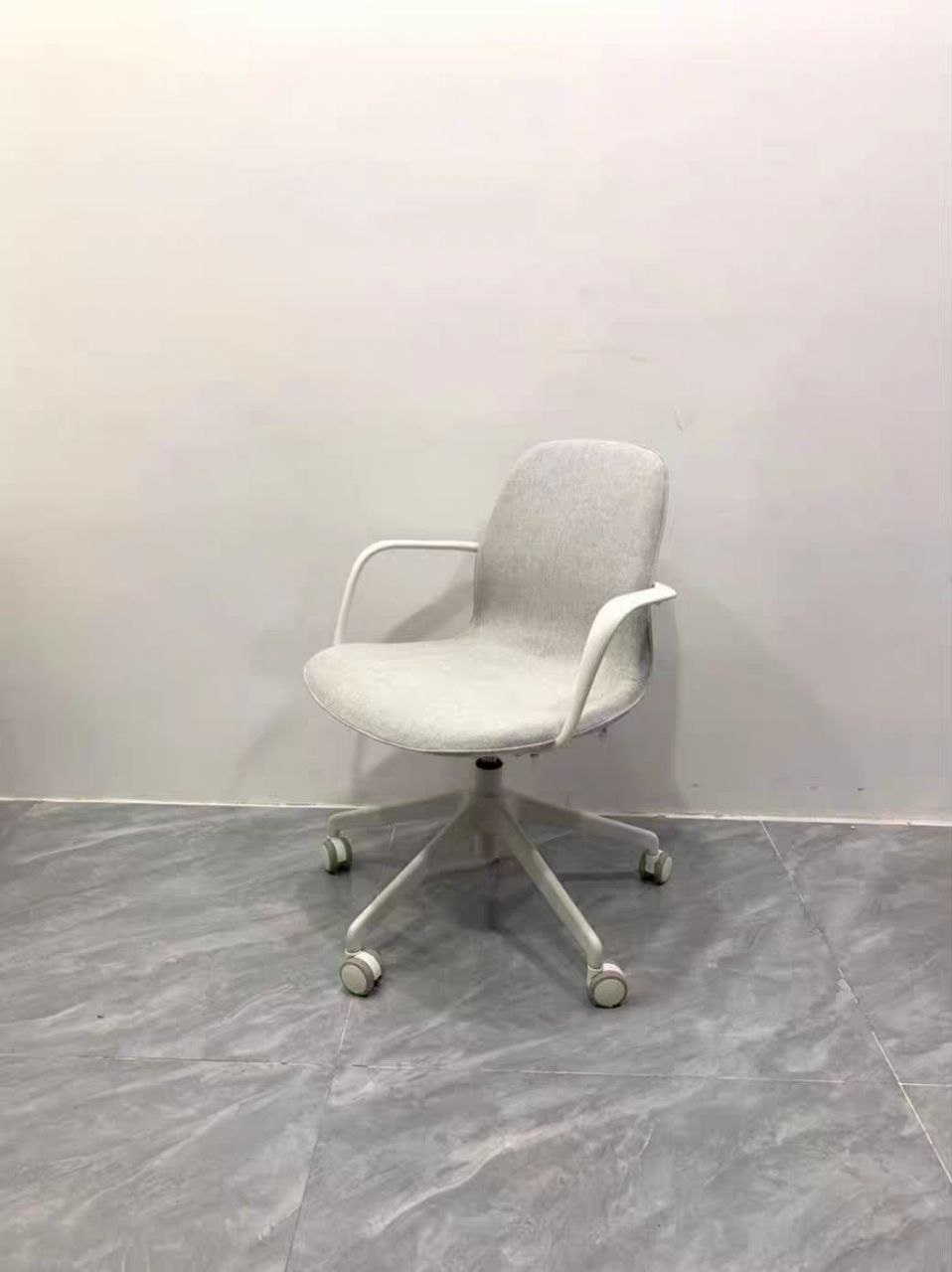 Офисное кресло CONTOUR by Romatti