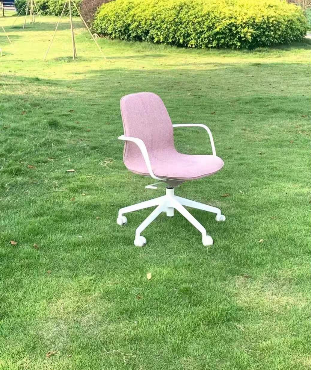 Офисное кресло CONTOUR by Romatti