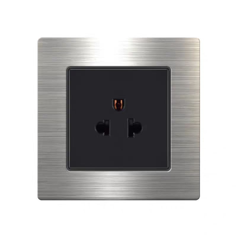 Розетка LUMIQUE by Romatti