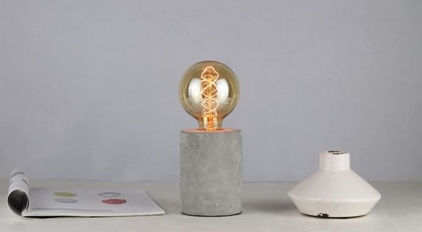 Дизайнерская настольная лампа в стиле Лофт Edison by Romatti