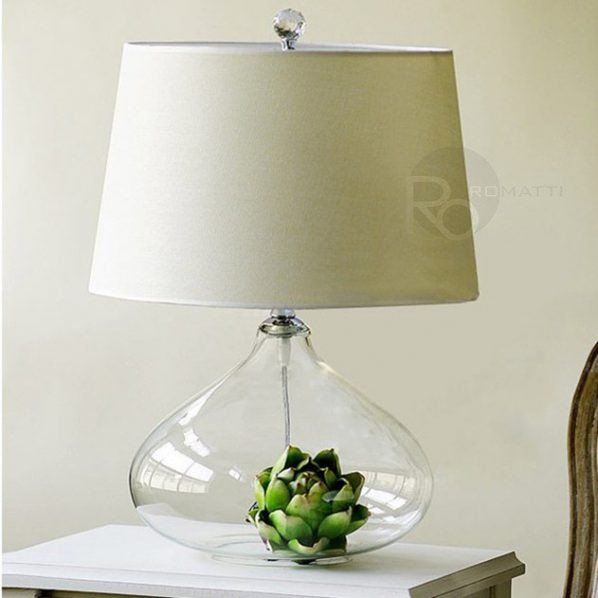 Дизайнерская настольная лампа с абажуром Raia by Romatti