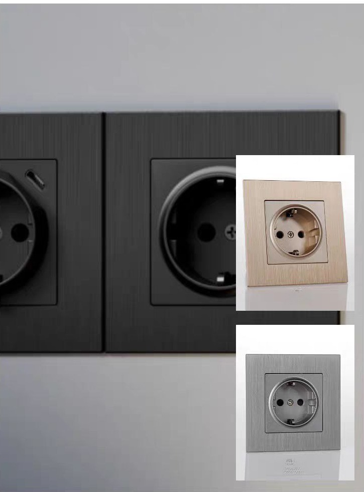 Рамка для розеток RIOMIND by Romatti